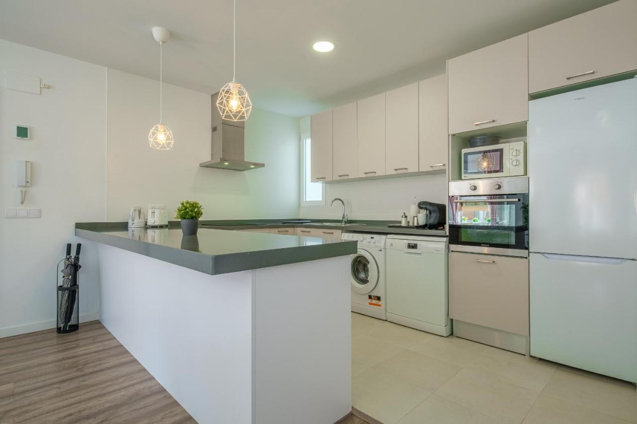 Modern, Stylish Apartment Valenza Esterno foto
